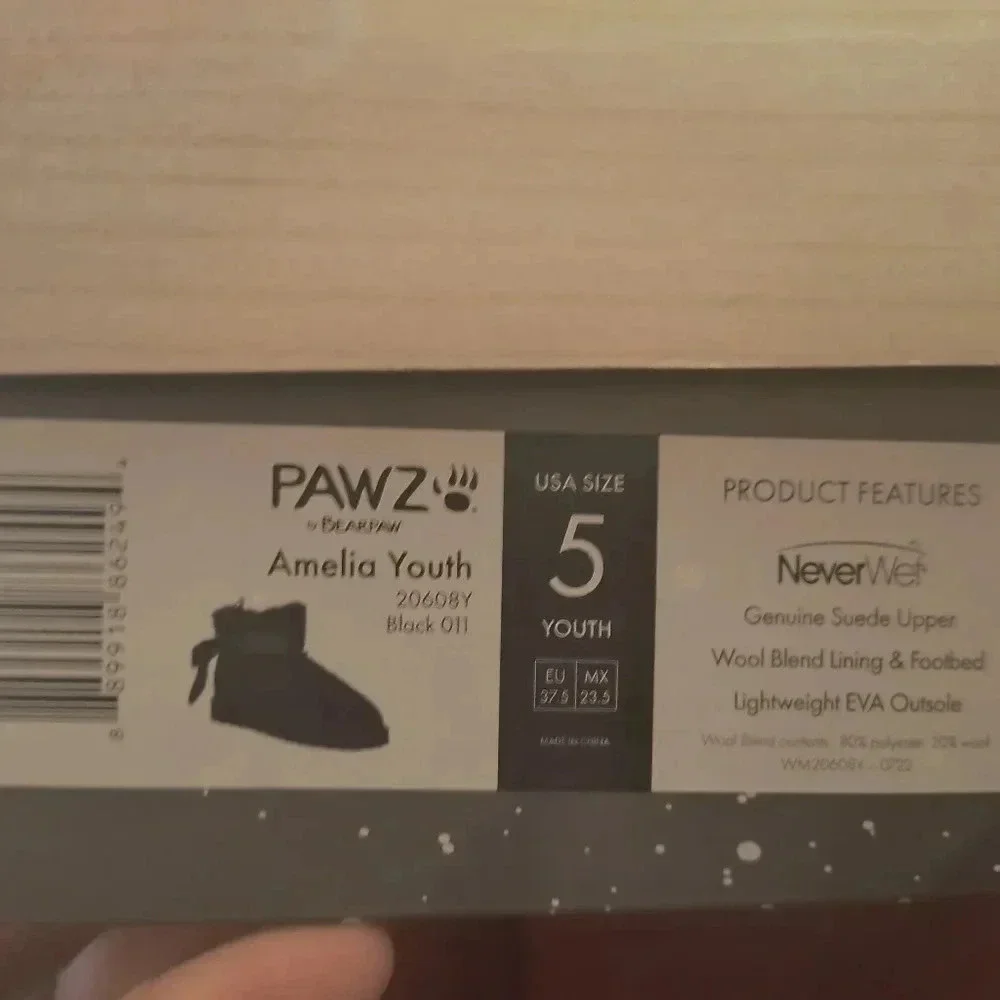 NEW girls size 5 suede kids boot bearpaw faux fur women's winter apparel boots